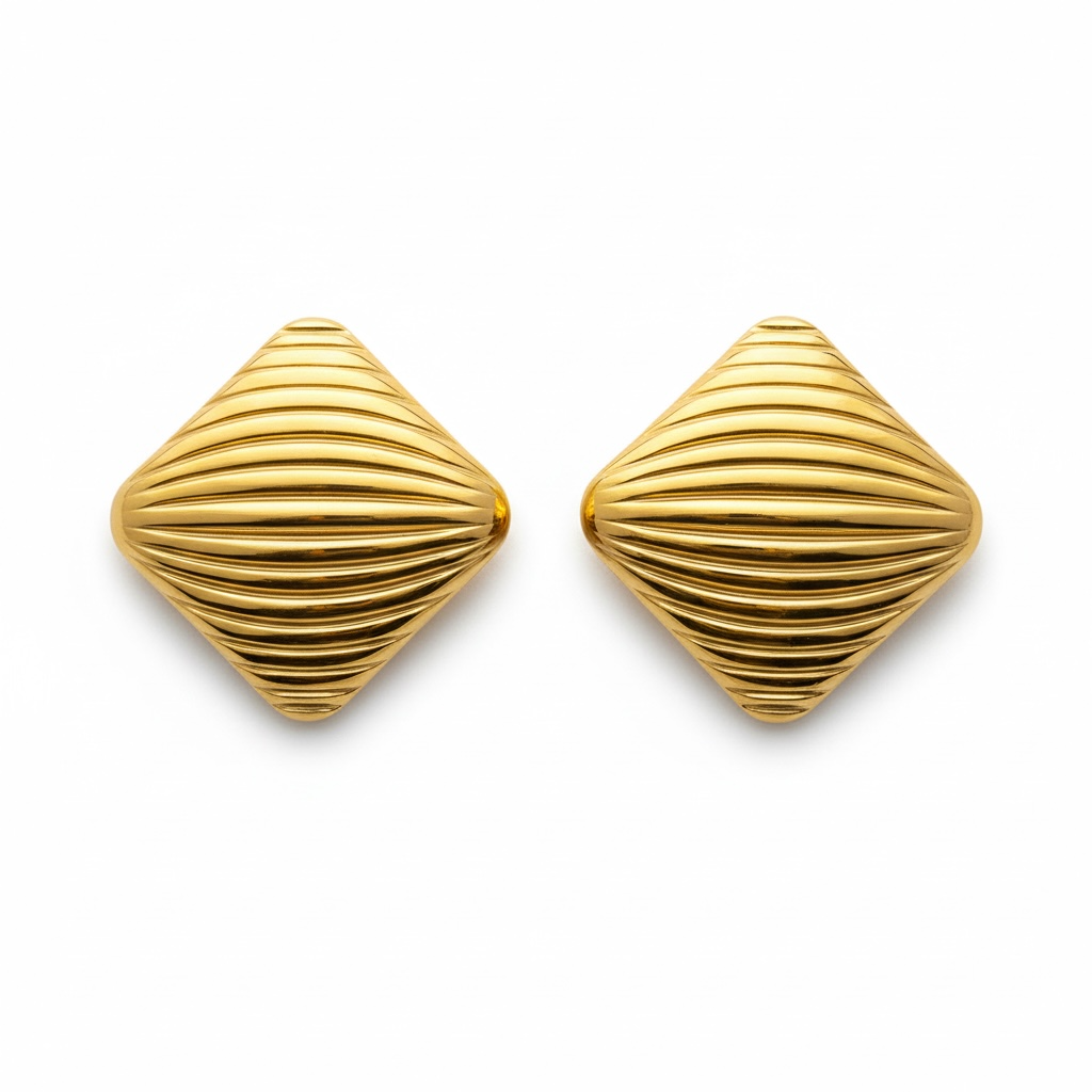 Aretes Rombo con Relieve